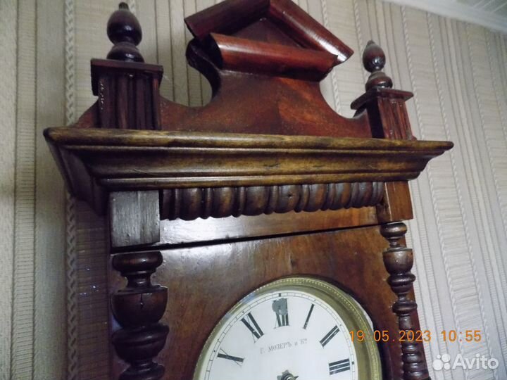 Часы Мозер настенные. Антиквариат