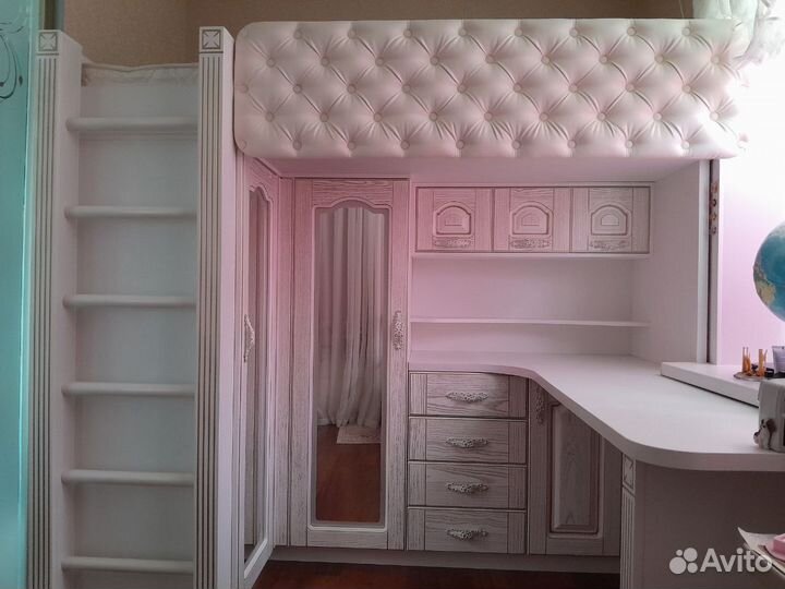 Детский двухэтажный уголок