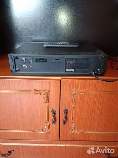 Видеомагнитофон