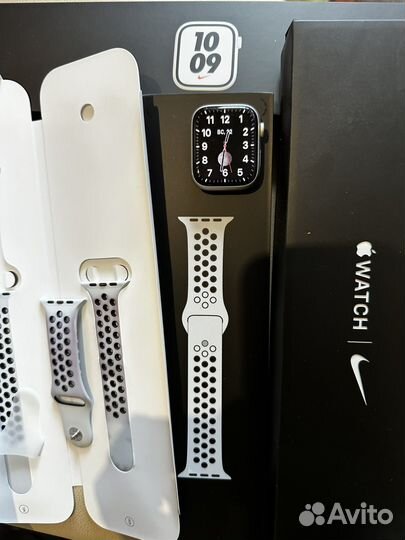 Apple watch series 7 nike 45 мм