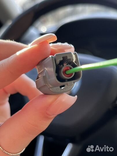 Разъем для датчика давления масла Nissan Infiniti