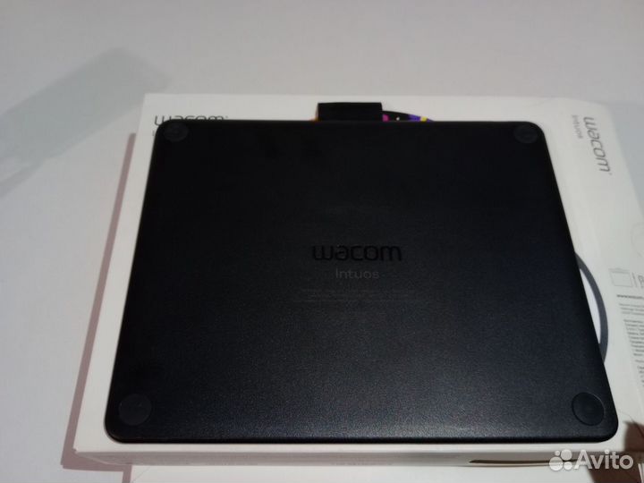 Графический планшет Wacom Intuos