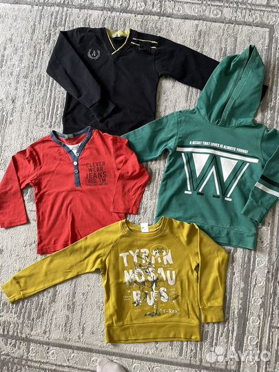 Вещи и школьная форма на мальчика пакетом