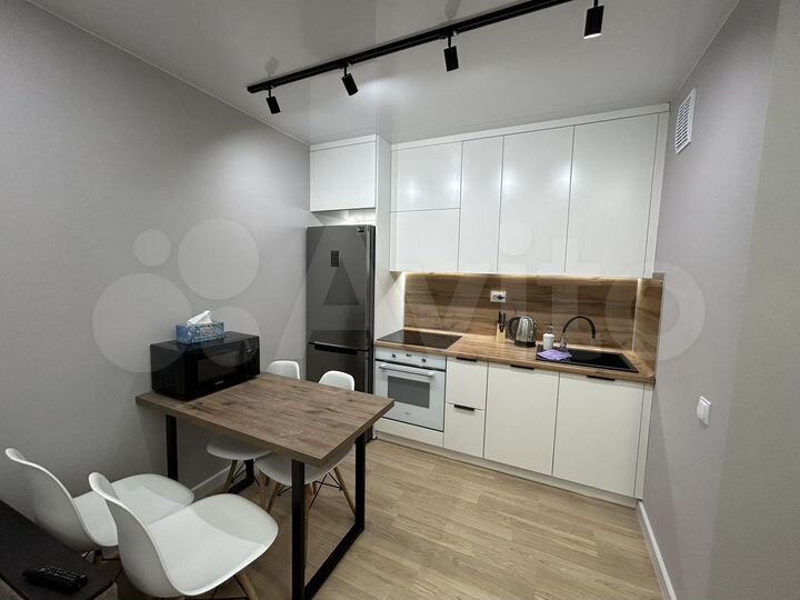 2-к. квартира, 39 м², 8/10 эт.