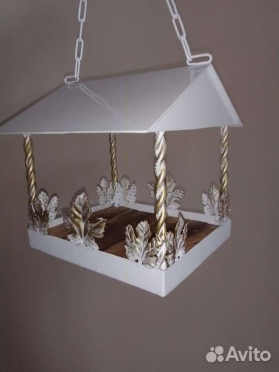 Кормушка для птиц