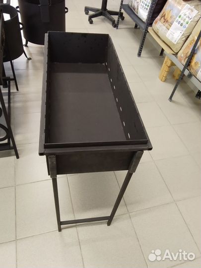 Мангал со съёмными ножками