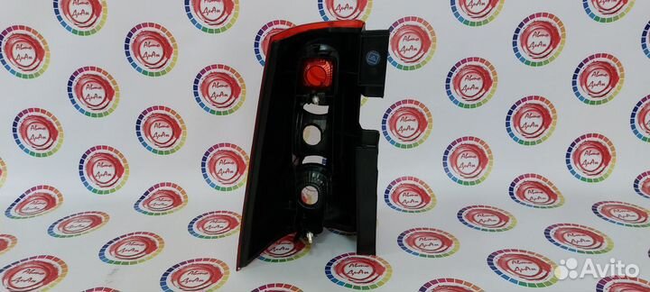 Фонарь задний правый LADA largus (корпус)