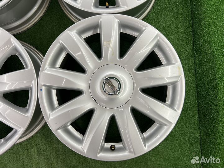R17 Nissan оригинал 5x114.3 7JJ ET+45 цо66,1мм