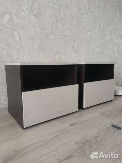 Тумба прикроватная