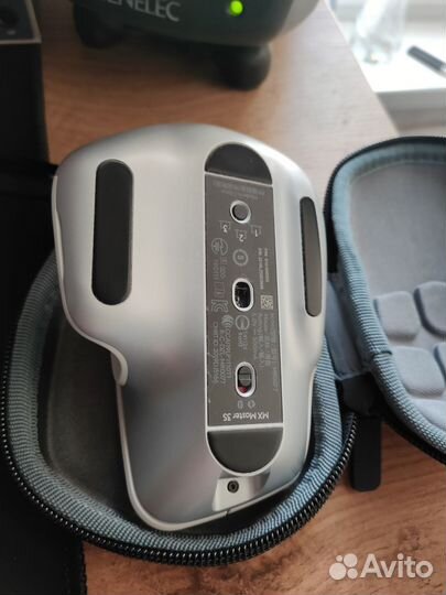 Logitech mx master 3s white + case