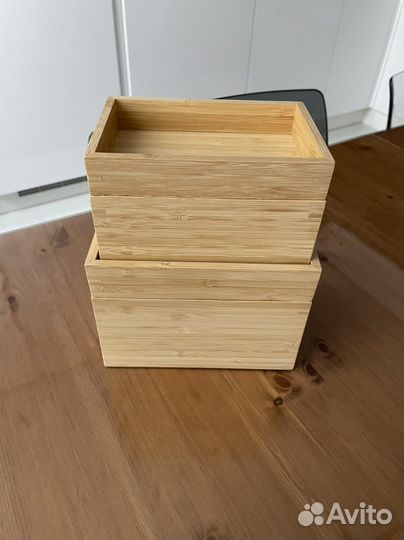 Деревянная шкатулка