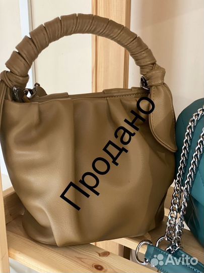 Женские вещи