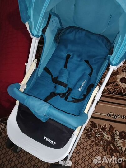 Коляска прогулочная