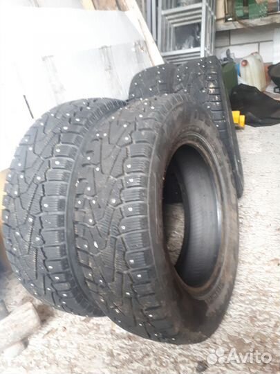 Pirelli Ice Zero 175/70 R14