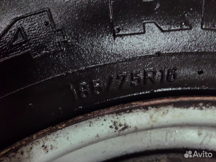 Резина Radial нива4х4 185/75 r16