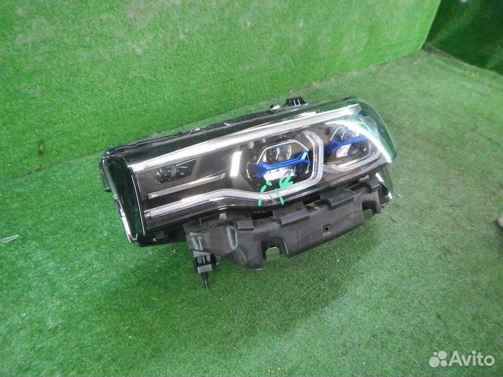 Фара левая BMW X7
