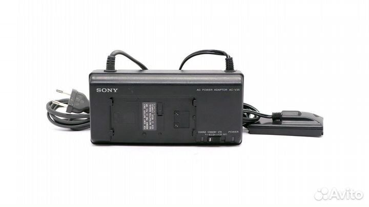 Зарядное устройство Sony AC-V35