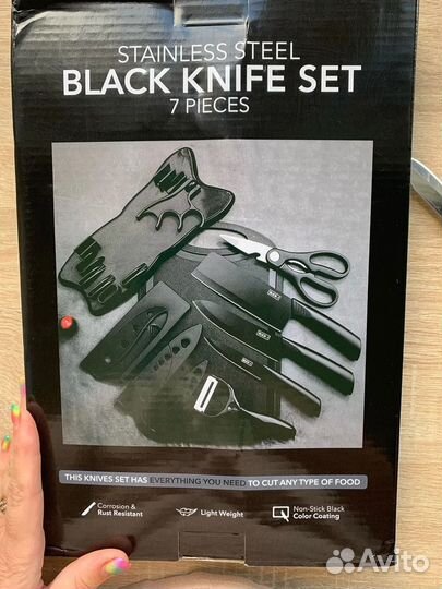 Набор острых ножей с подставкой