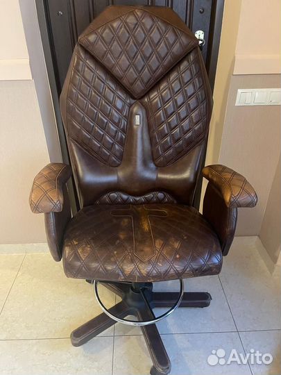 Компьютерное кресло