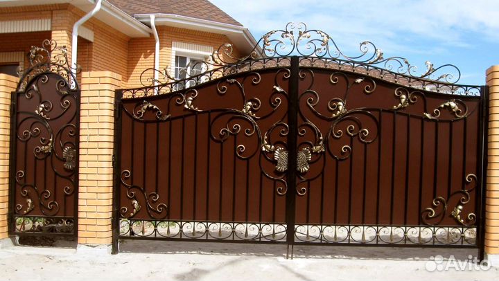 Кованные ворота с доставкой