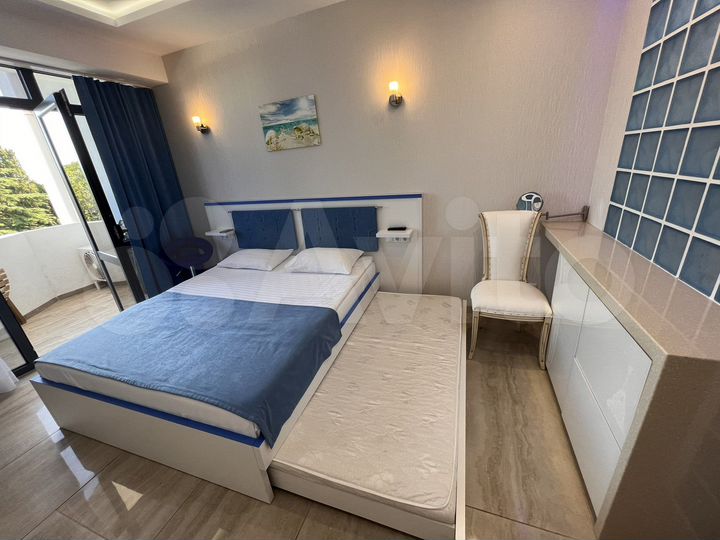 Квартира-студия, 27 м², 2/8 эт.
