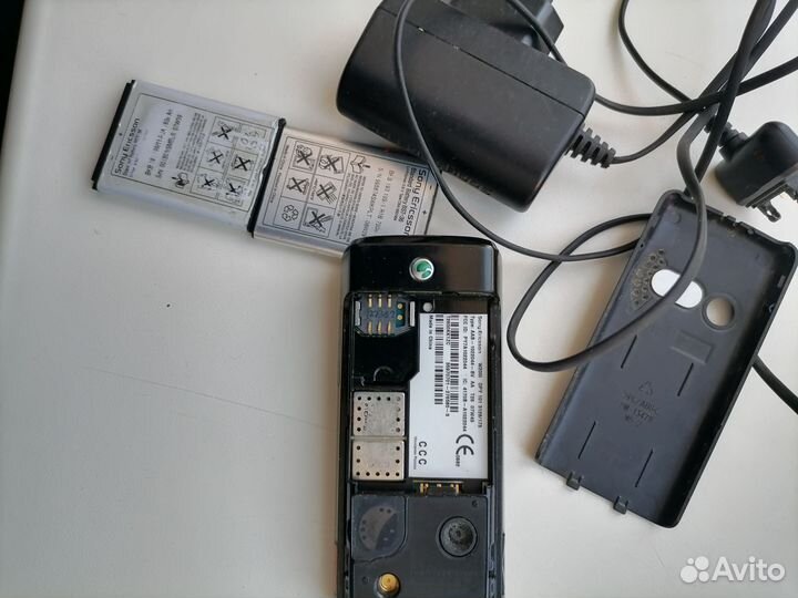 Sony Ericsson W200i