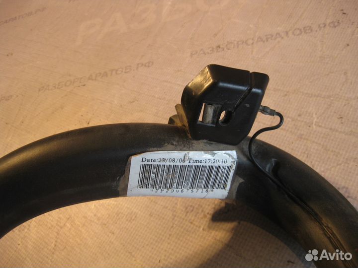 Горловина топливного бака Мицубиши Кольт 6