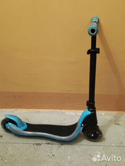 Продам детский самокат