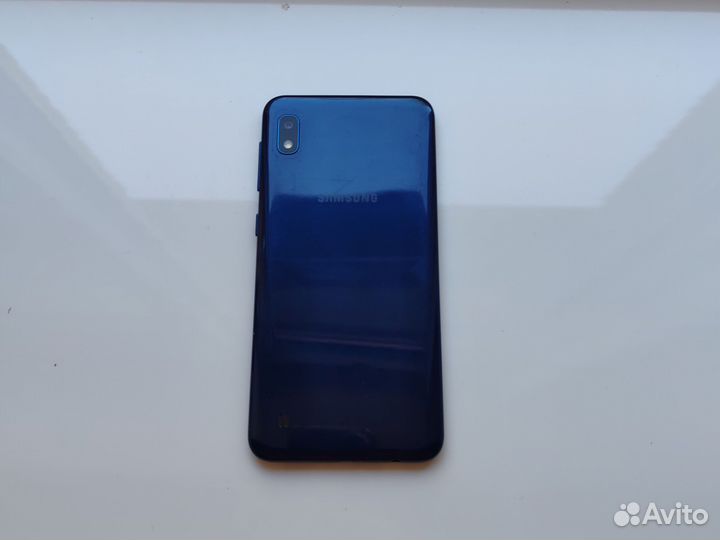 Samsung Galaxy A10, 2/32 ГБ