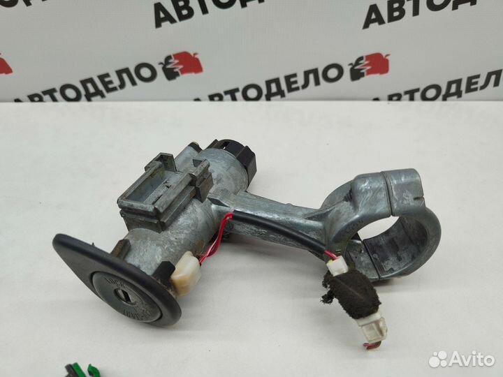 Замок зажигания комплект Nissan Lucino N15 1995 г