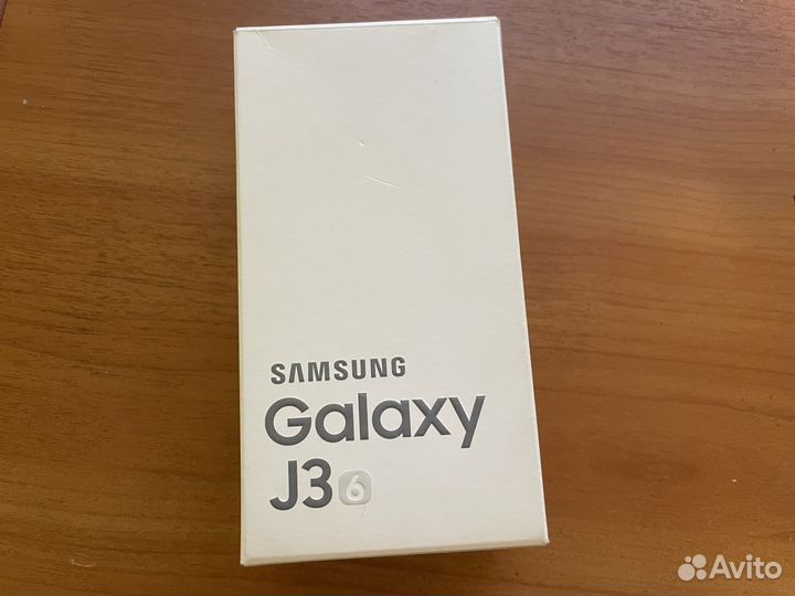 Крышка от телефона Samsung galaxy j3