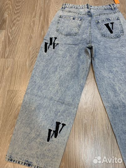 Джинсы широкие vlone