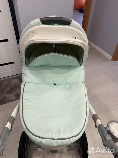 Продам коляску 2 в 1