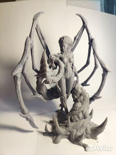 Фигурка по мотивам игры 