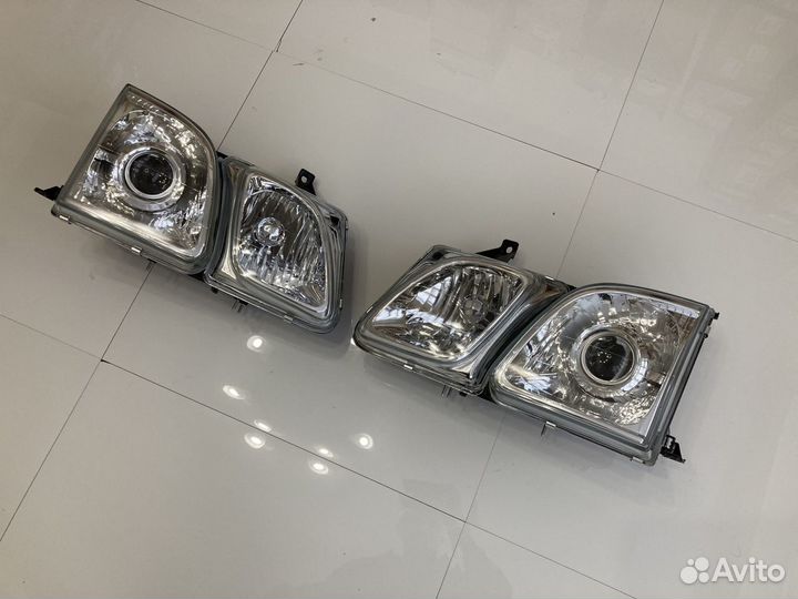 Фара (1шт) Lexus LX470 - под ксенон
