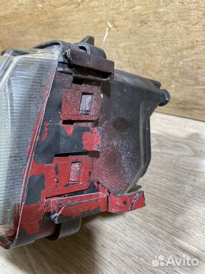 Фара передняя левая BMW E36 142340