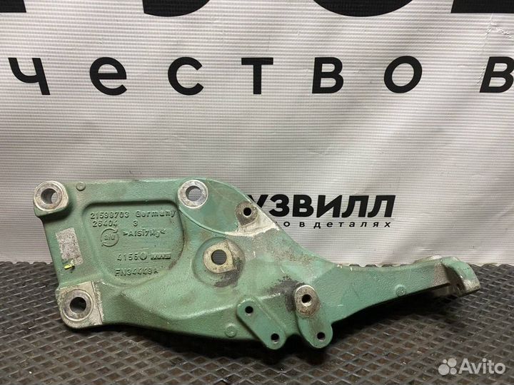 Кронштейн двигателя правый Volvo FH4 21598703