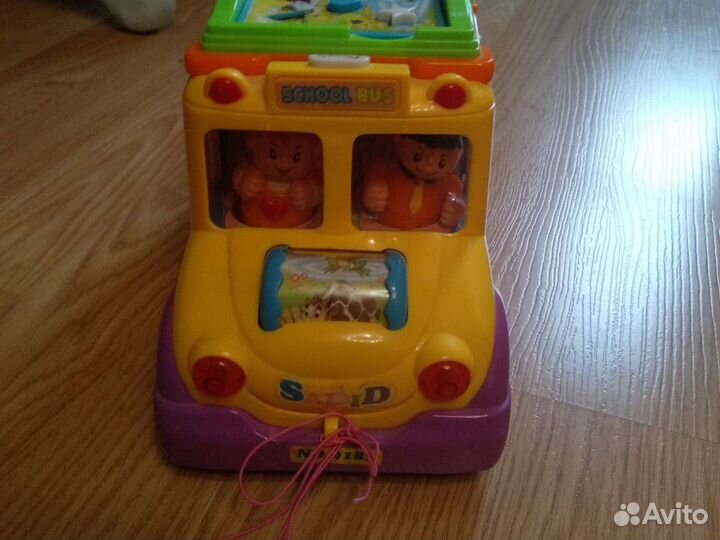 Забавный автобус, музыкальный на английском