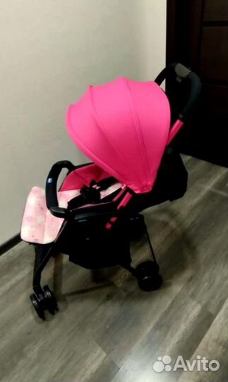Прогулочная коляска chicco новая