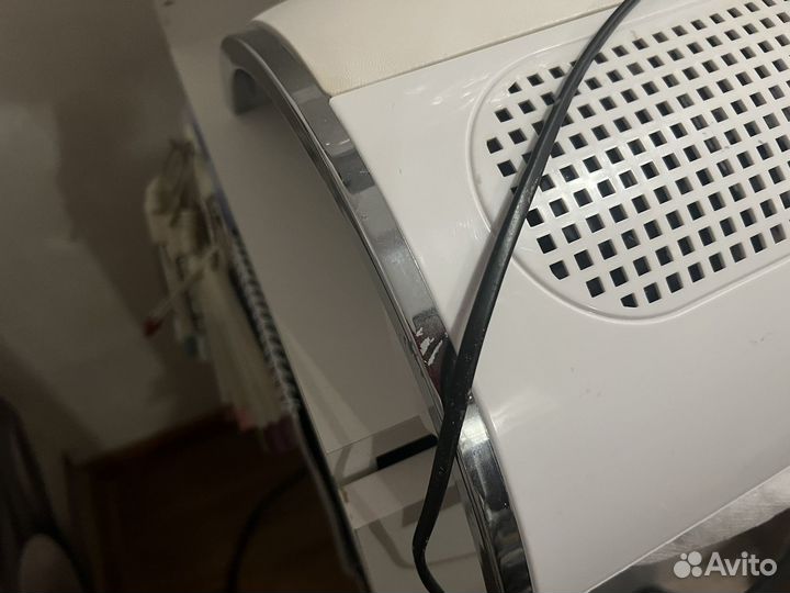 Вытяжка для маникюра