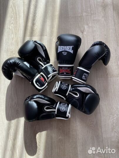 Боксерские перчатки 14 унций