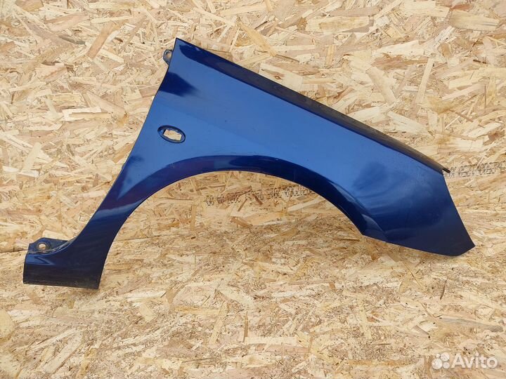 Крыло переднее правое peugeot 307