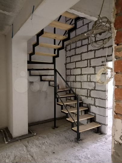 3-к. квартира, 136 м², 3/4 эт.