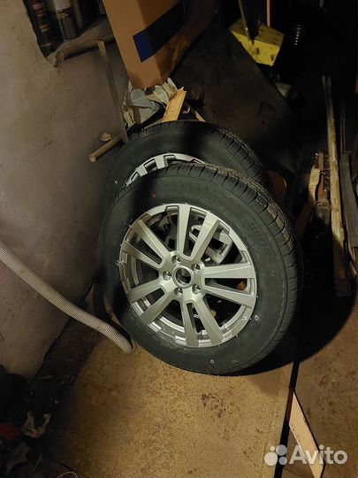 Колеса на Renault r17