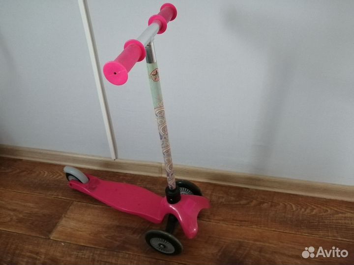 Самокат детский трехколесный