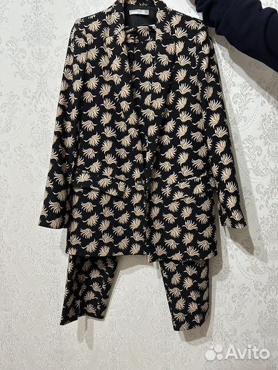 Брючный костюм Mango