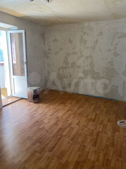 2-к. квартира, 47 м², 1/5 эт.