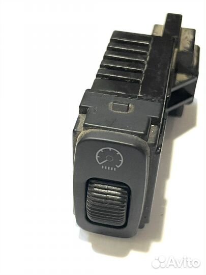 Кнопка подсветки панели приборов Mitsubishi