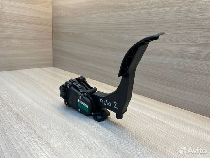 Педаль газа Volkswagen Polo