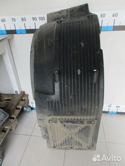 Крыло переднее левое передняя часть Volvo FM4 FH4